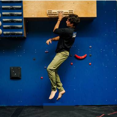 YY VERTICALBOARD FIRST